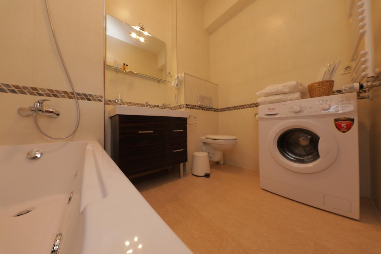 Aparthotel Penthouse Orhideea à Bucarest Extérieur photo